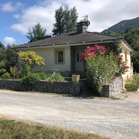 Grande Maison Dans Les Pyrenees فيلة *